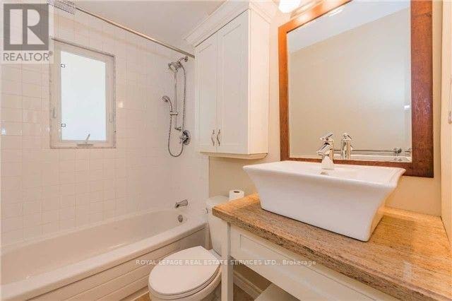 248 Snowden Road, Oakville, ON, L6L 3X5 - 9