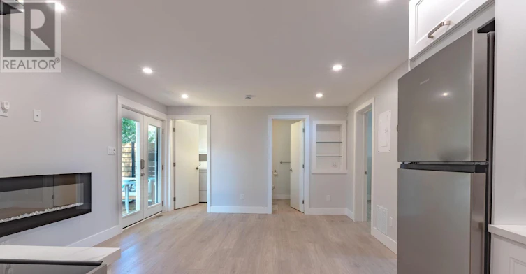 9811 Beachwood Road, Collingwood, ON, L9Y 5P1 - 5
