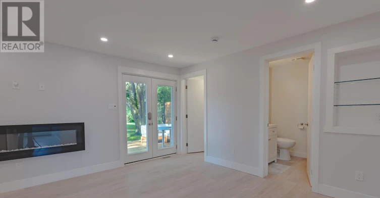 9811 Beachwood Road, Collingwood, ON, L9Y 5P1 - 4