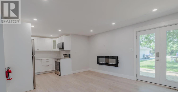 9811 Beachwood Road, Collingwood, ON, L9Y 5P1 - 3
