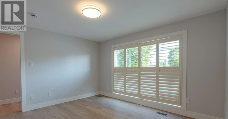 9811 Beachwood Road, Collingwood, ON, L9Y 5P1 - 9