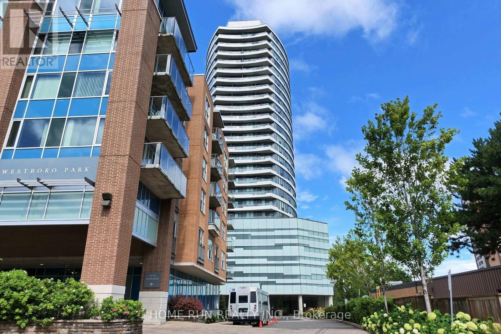 1808-485 Richmond Road, Ottawa, ON, K2A 3W9