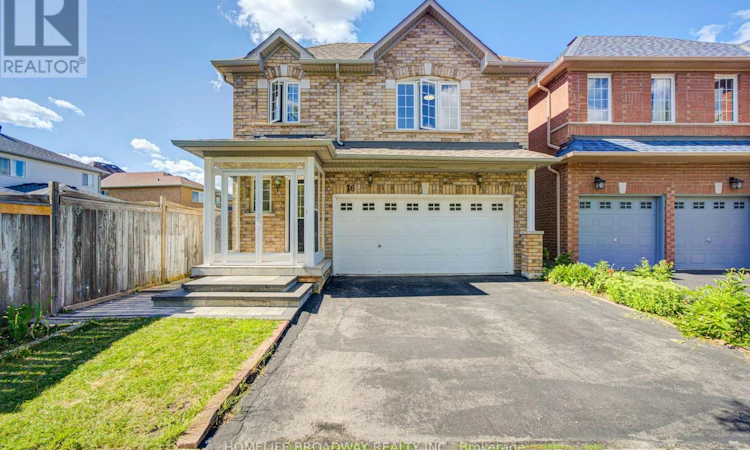 16 Raymond Bartlett Avenue