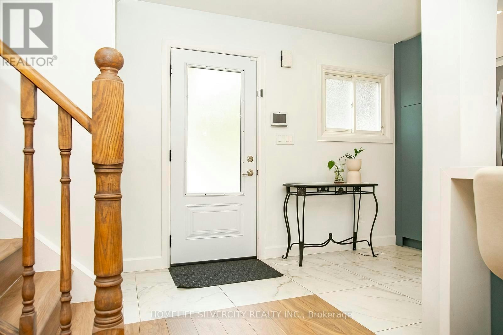 21 Mitchell Avenue, Brampton, ON, L6Z 1H2 - 6