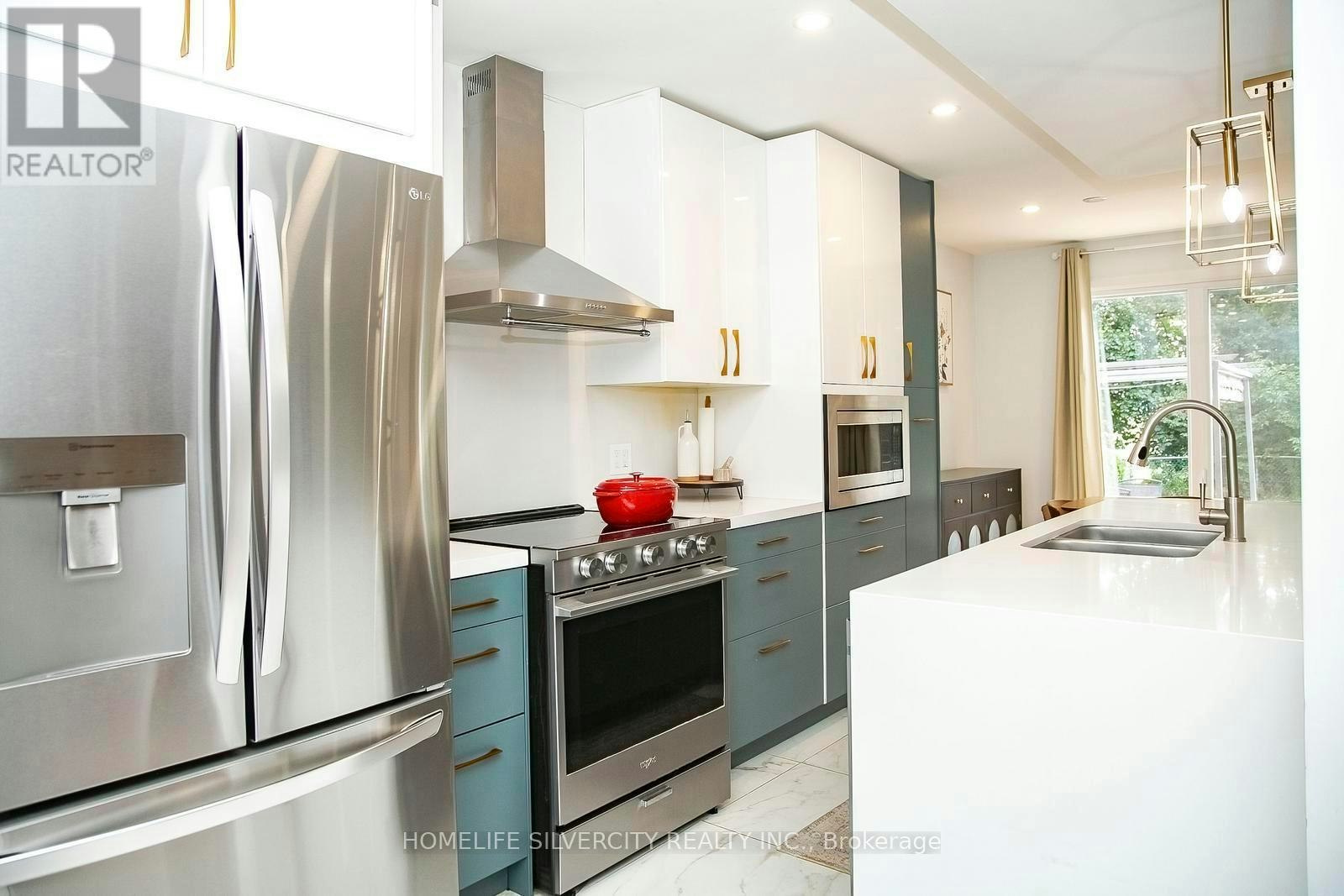 21 Mitchell Avenue, Brampton, ON, L6Z 1H2 - 22