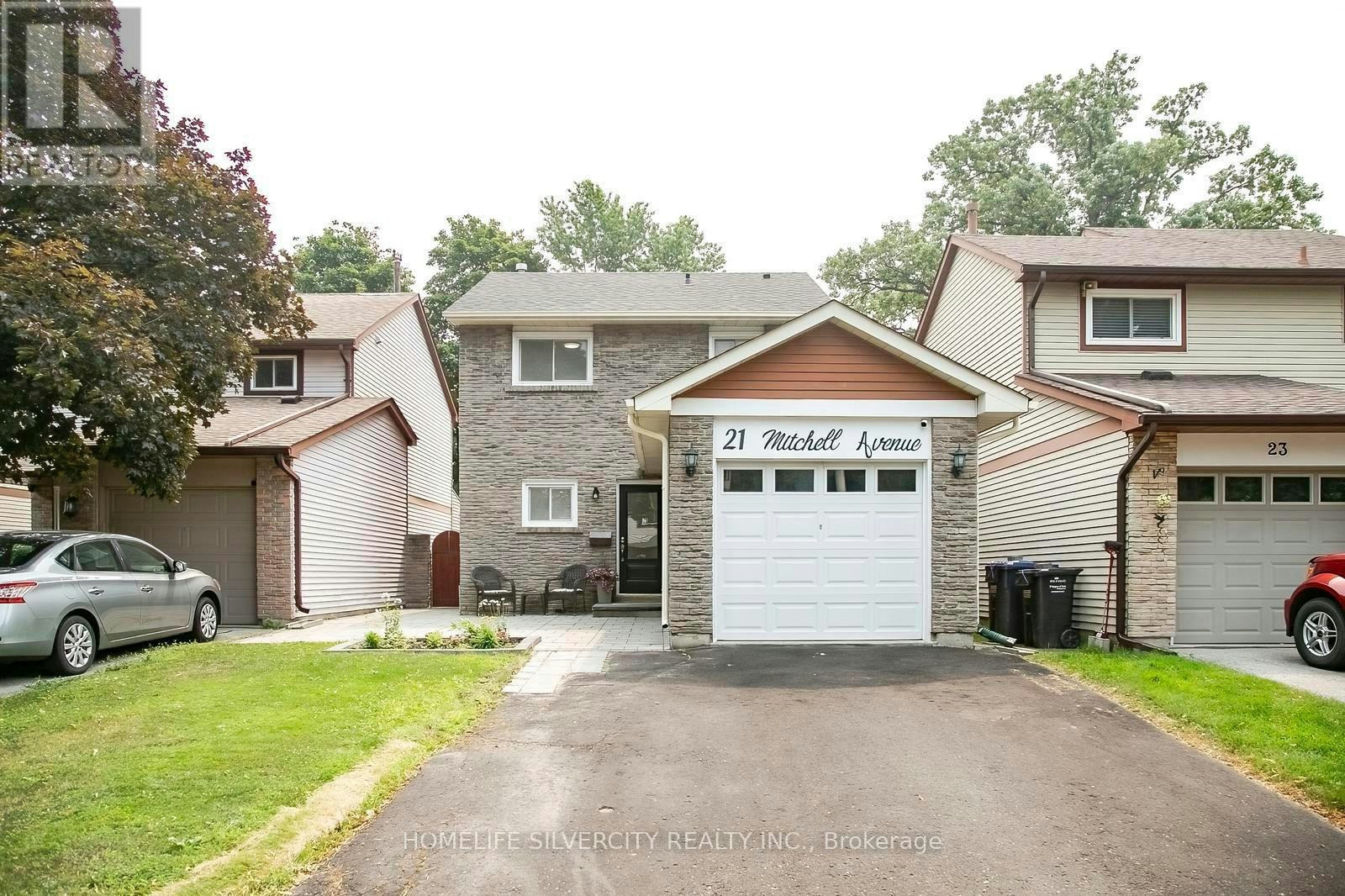 21 Mitchell Avenue, Brampton, ON, L6Z 1H2