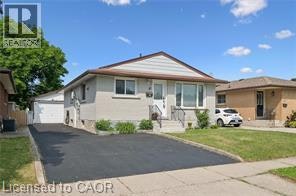 UPPER-30 Kimberly Road, Cambridge, ON, N1R 5E9