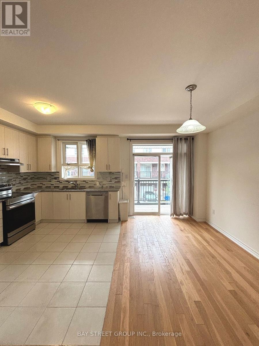 23 Imperial College Lane, Markham, ON, L6E 0V6 - 4