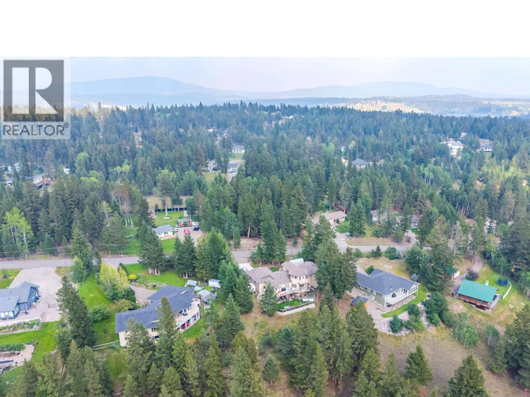4882 Gloinnzun Crescent, 108 Mile Ranch, BC, V0K 2Z0 - 34