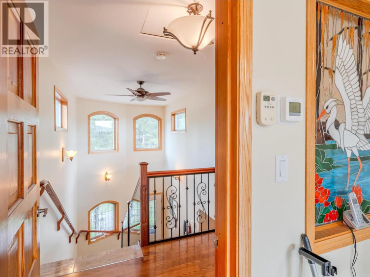 4882 Gloinnzun Crescent, 108 Mile Ranch, BC, V0K 2Z0 - 20