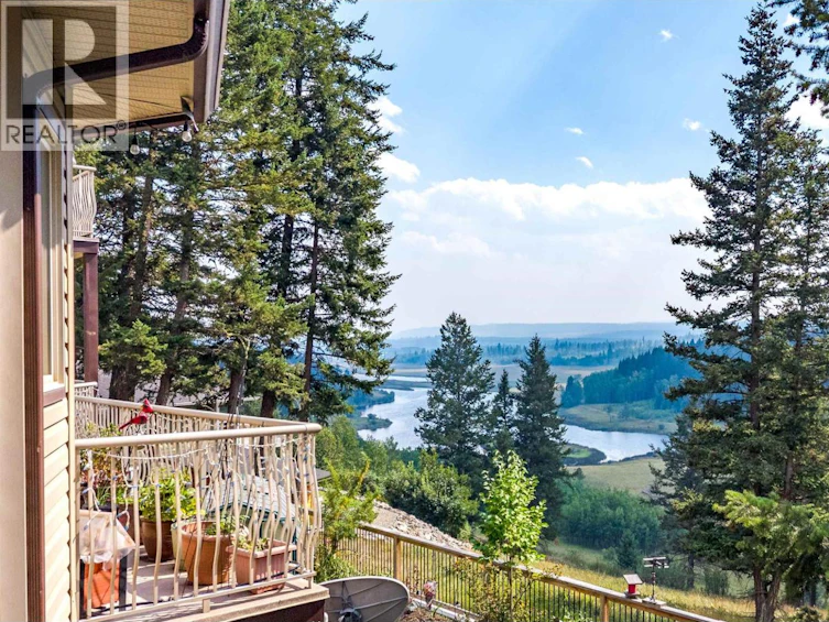 4882 Gloinnzun Crescent, 108 Mile Ranch, BC, V0K 2Z0 - 32