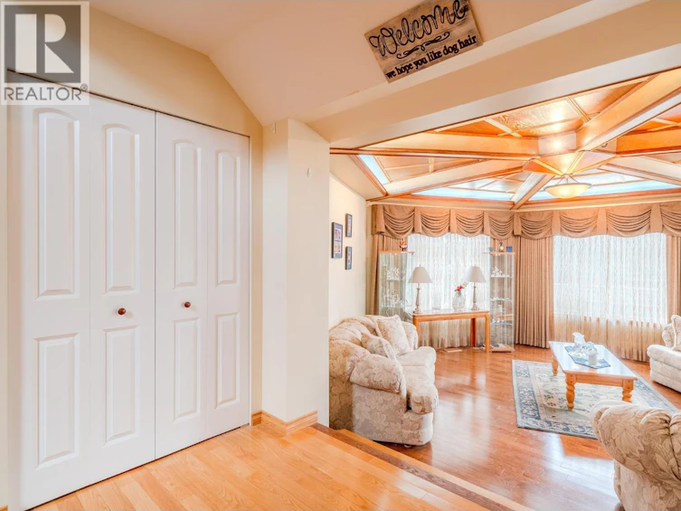 4882 Gloinnzun Crescent, 108 Mile Ranch, BC, V0K 2Z0 - 11