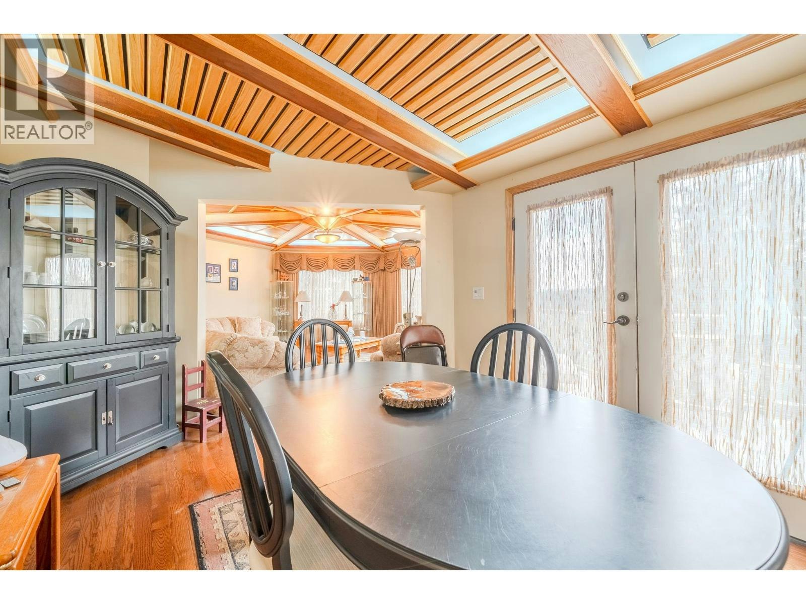 4882 Gloinnzun Crescent, 108 Mile Ranch, BC, V0K 2Z0 - 14