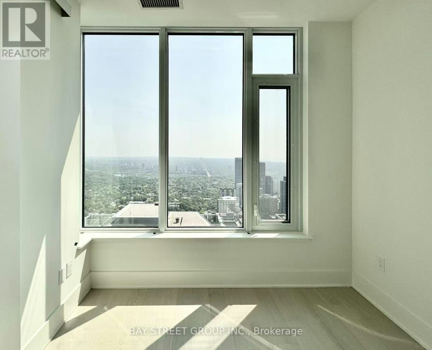 6006-11 Yorkville Avenue, Toronto, ON, M4W 0B7 - 14