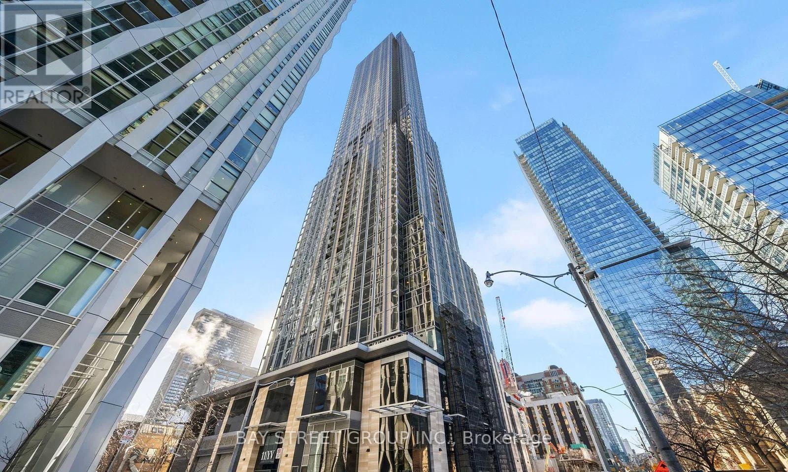 6006-11 Yorkville Avenue, Toronto, ON, M4W 0B7