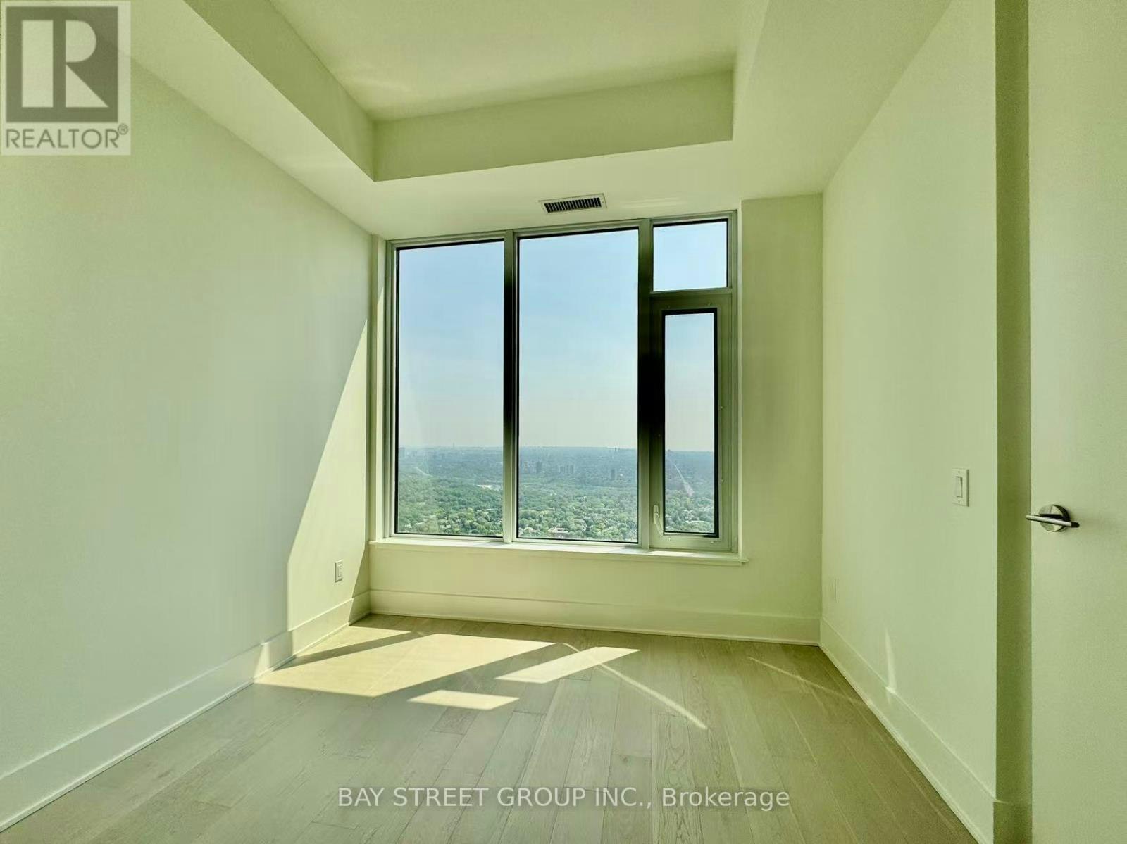 6006-11 Yorkville Avenue, Toronto, ON, M4W 0B7 - 12