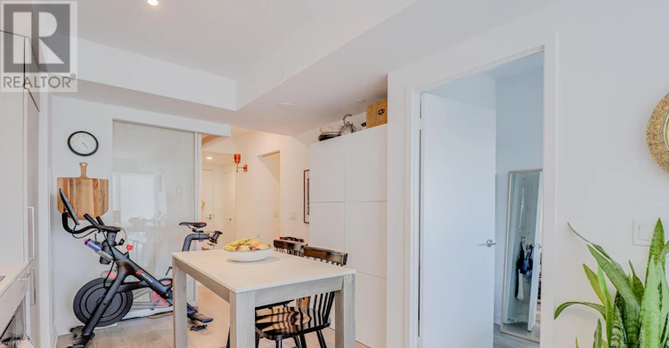 2810-19 Western Battery Road, Toronto, ON, M6K 0E3 - 11
