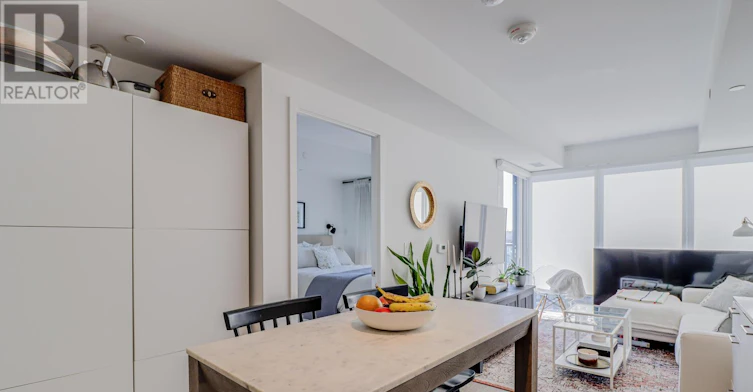 2810-19 Western Battery Road, Toronto, ON, M6K 0E3 - 19