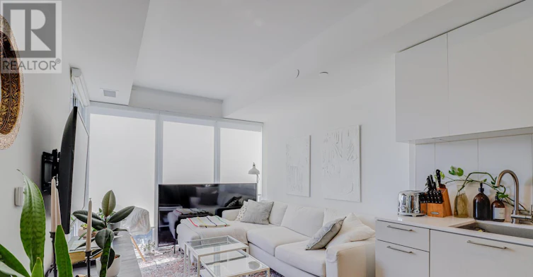 2810-19 Western Battery Road, Toronto, ON, M6K 0E3 - 14
