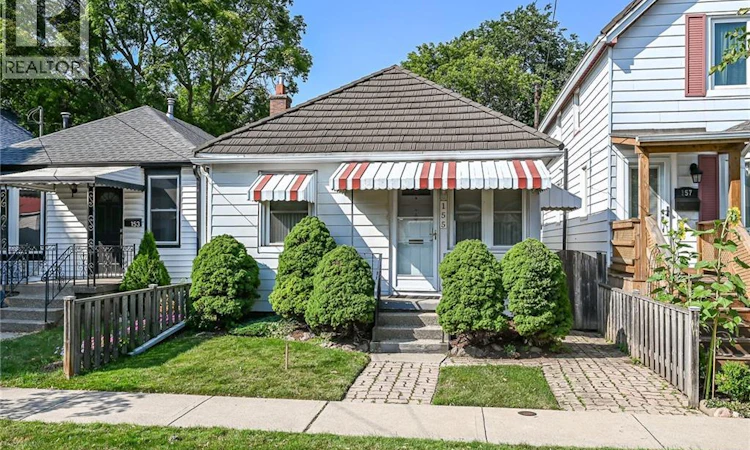155 Newlands Avenue