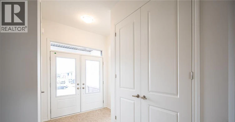 319 Rosenberg Way, Kitchener, ON, N2E 3Y2 - 3