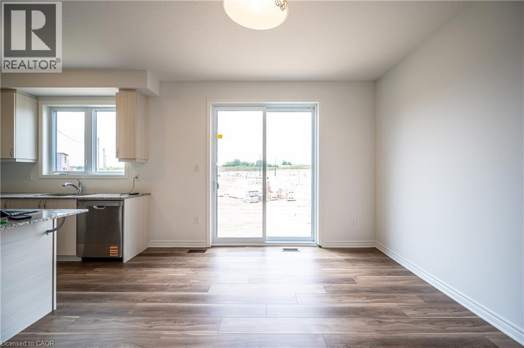 319 Rosenberg Way, Kitchener, ON, N2E 3Y2 - 9