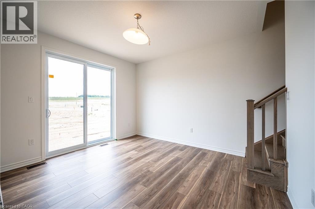 319 Rosenberg Way, Kitchener, ON, N2E 3Y2 - 8
