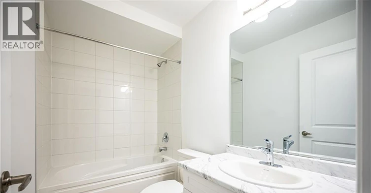 319 Rosenberg Way, Kitchener, ON, N2E 3Y2 - 18