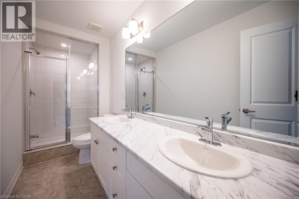 319 Rosenberg Way, Kitchener, ON, N2E 3Y2 - 17