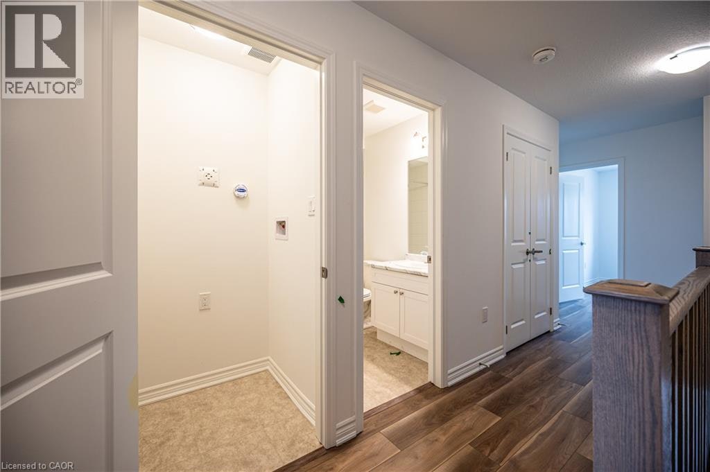 319 Rosenberg Way, Kitchener, ON, N2E 3Y2 - 15