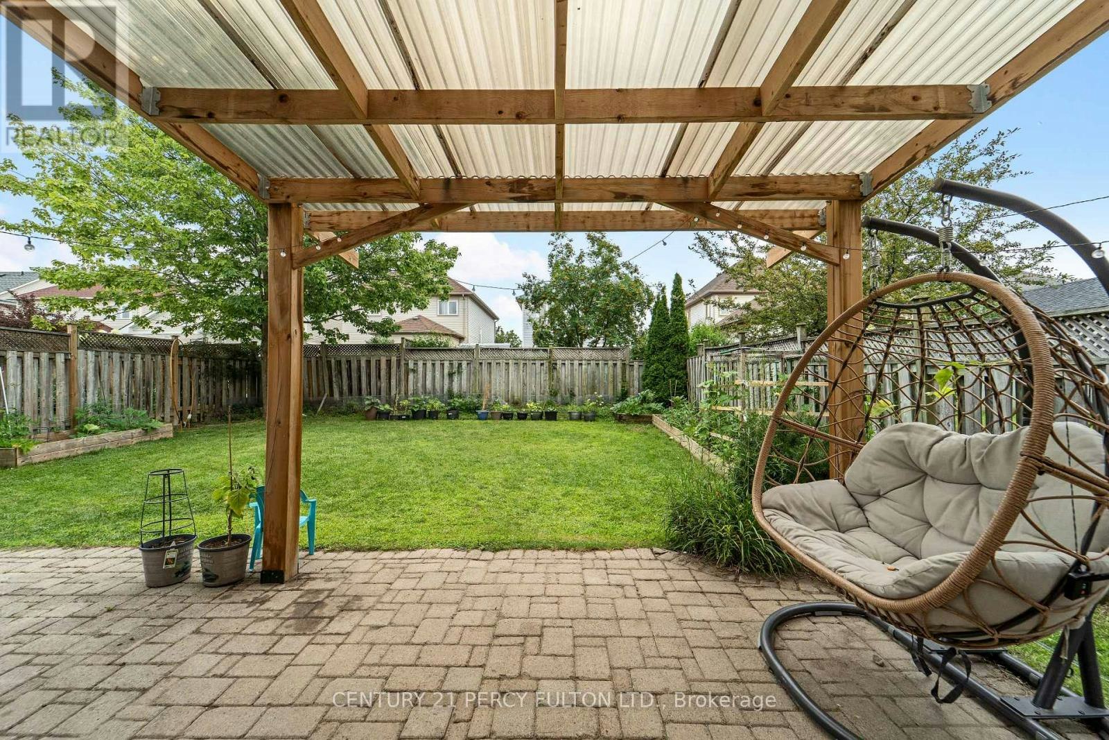 35 Weldon Street, Whitby, ON, L1R 2T5 - 28