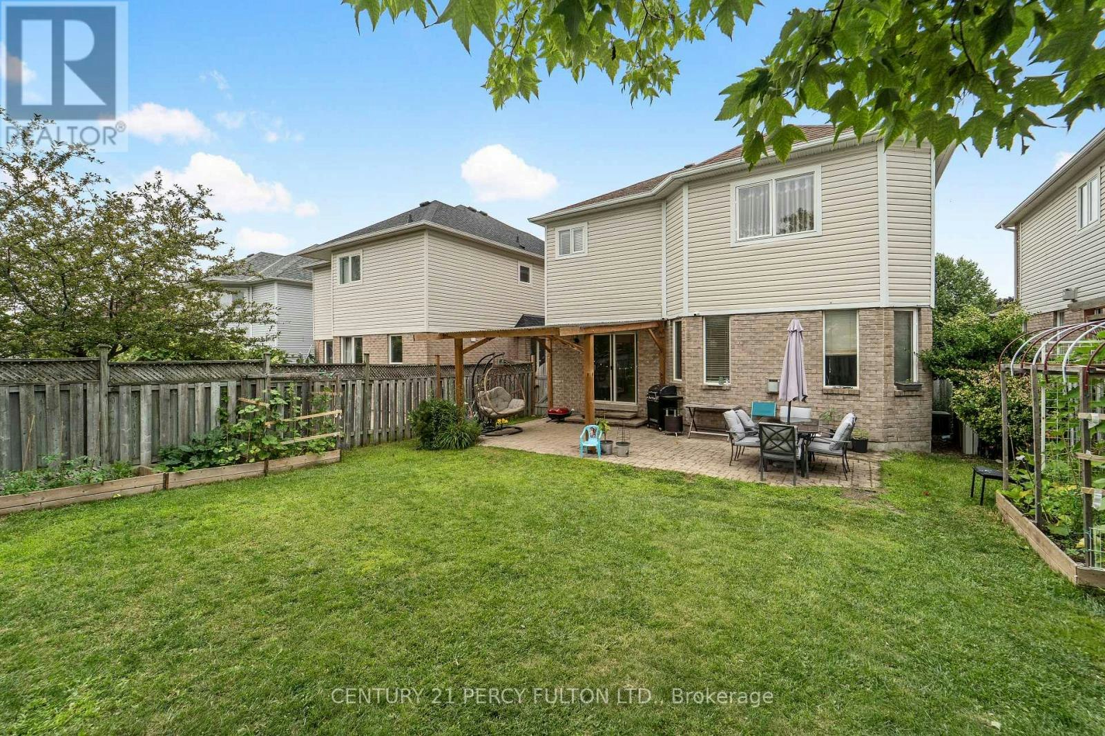 35 Weldon Street, Whitby, ON, L1R 2T5 - 27