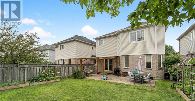 35 Weldon Street, Whitby, ON, L1R 2T5 - 27
