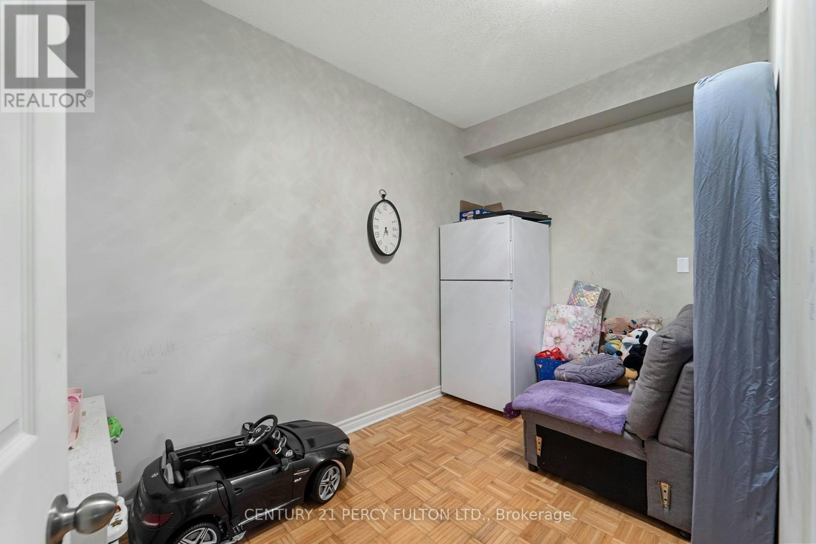 35 Weldon Street, Whitby, ON, L1R 2T5 - 13