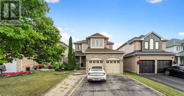 35 Weldon Street, Whitby, ON, L1R 2T5
