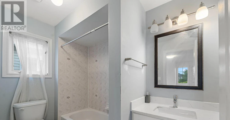 35 Weldon Street, Whitby, ON, L1R 2T5 - 21