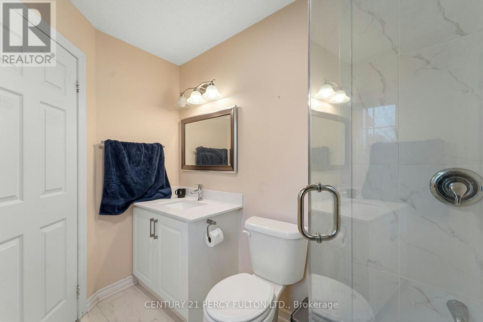 35 Weldon Street, Whitby, ON, L1R 2T5 - 18