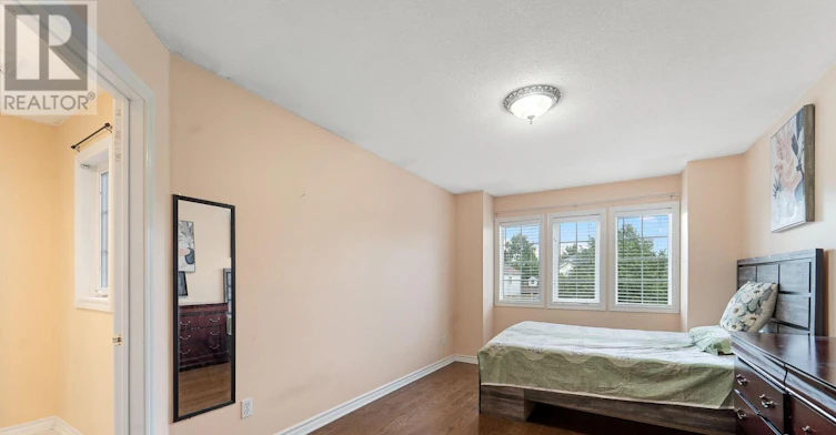 35 Weldon Street, Whitby, ON, L1R 2T5 - 16