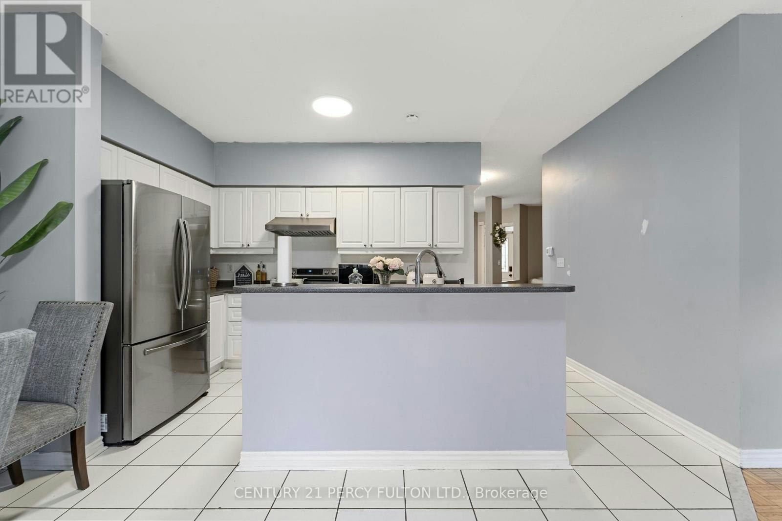 35 Weldon Street, Whitby, ON, L1R 2T5 - 10