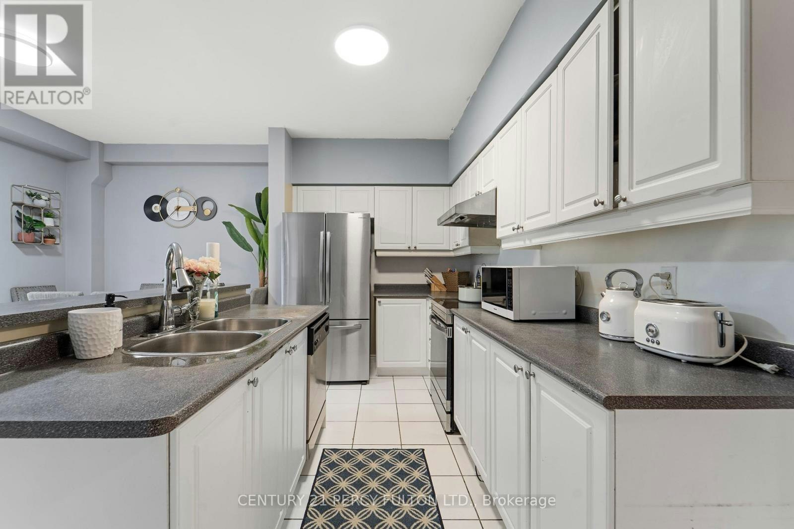 35 Weldon Street, Whitby, ON, L1R 2T5 - 11