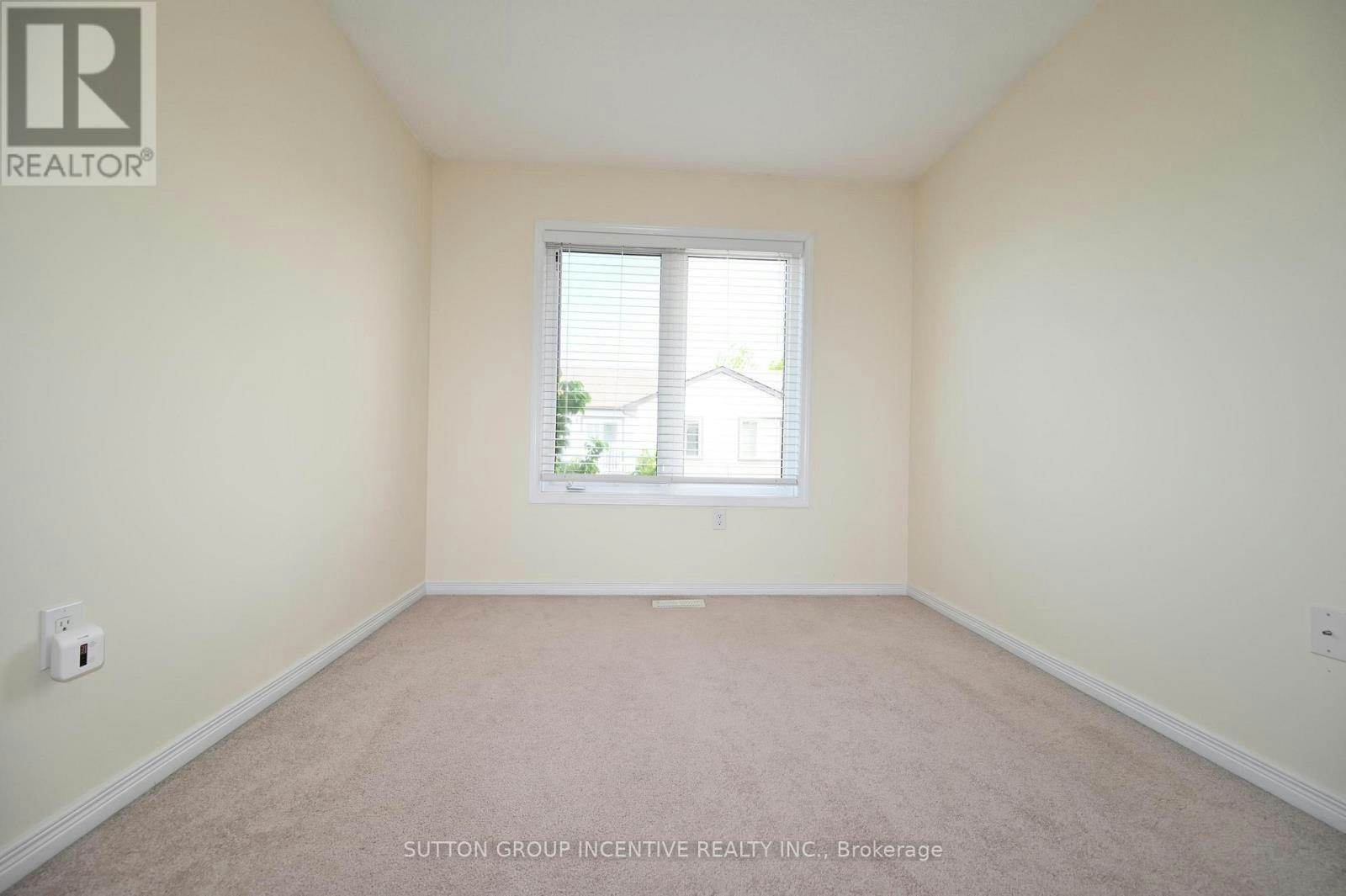 29-90 Sovereign's Gate, Barrie, ON, L4N 0Y9 - 26