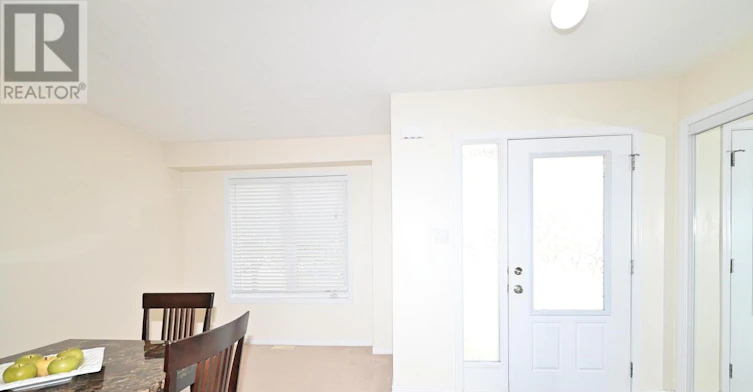 29-90 Sovereign's Gate, Barrie, ON, L4N 0Y9 - 3