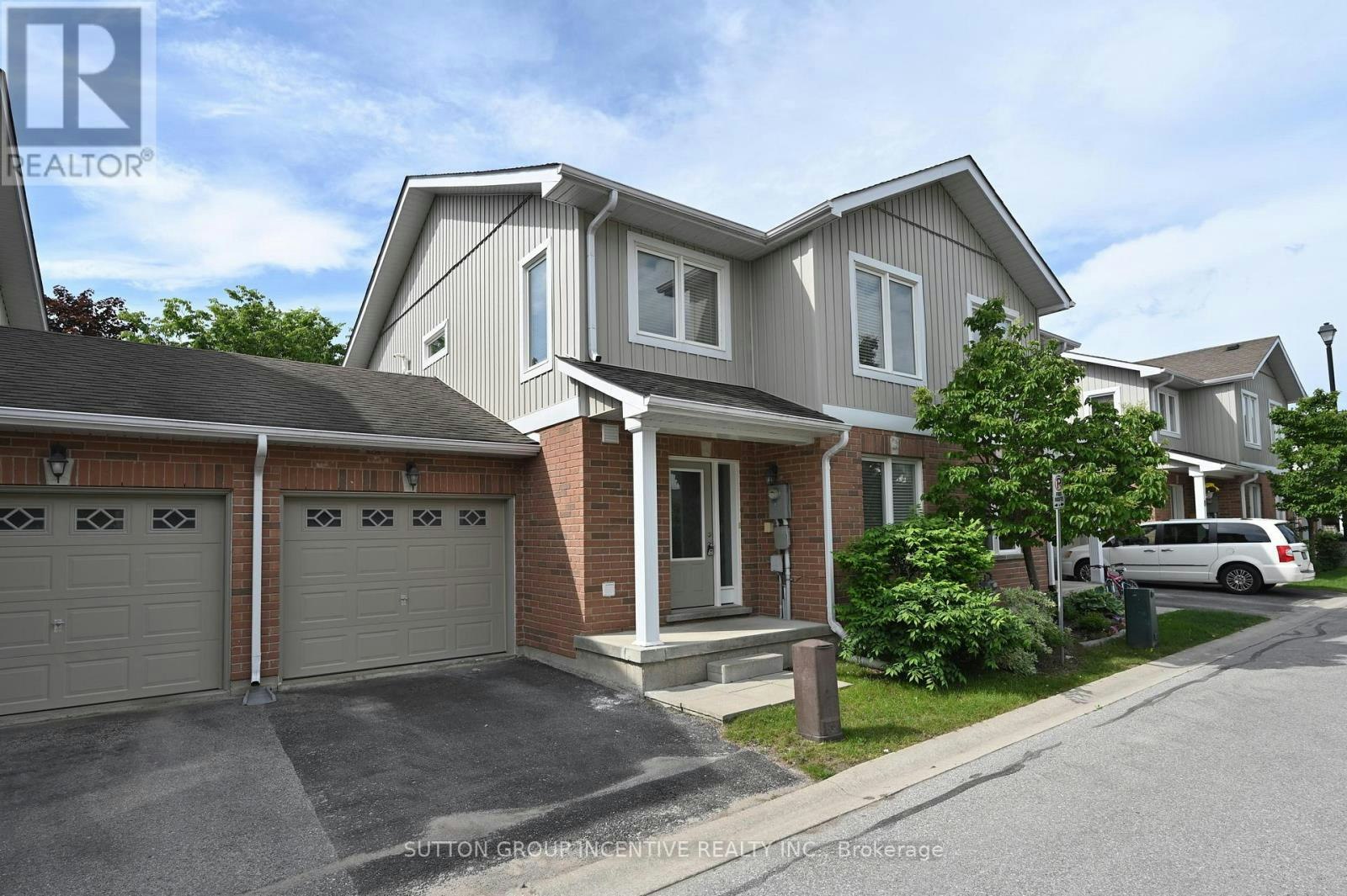 29-90 Sovereign's Gate, Barrie, ON, L4N 0Y9 - 2