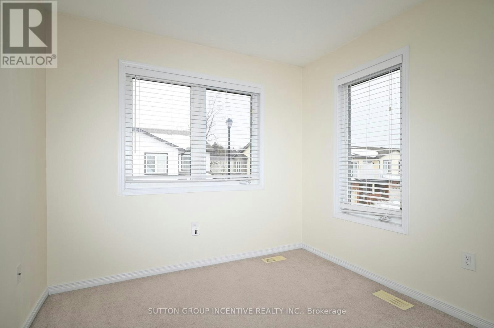 29-90 Sovereign's Gate, Barrie, ON, L4N 0Y9 - 27