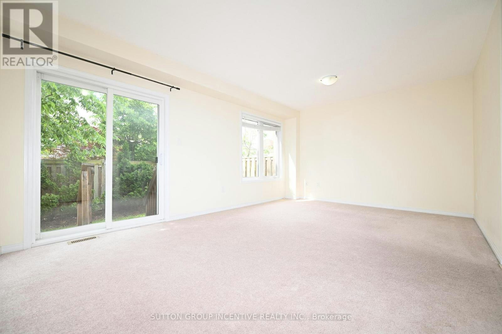 29-90 Sovereign's Gate, Barrie, ON, L4N 0Y9 - 19