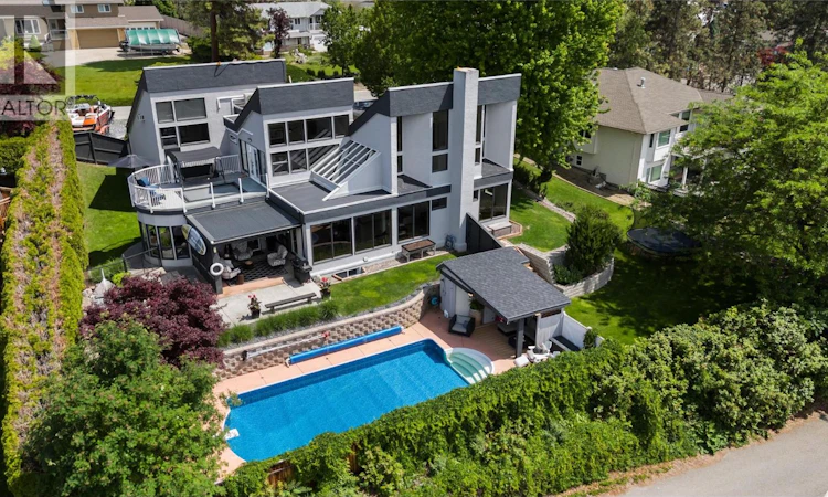 2060 Bennett Road