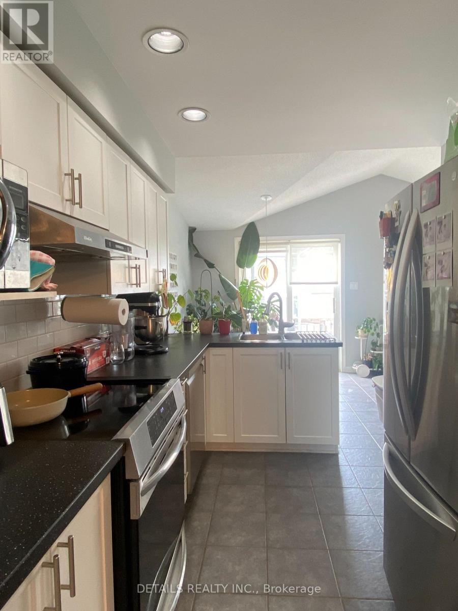 101 Milner Downs Crescent, Ottawa, ON, K2M 2S6 - 6