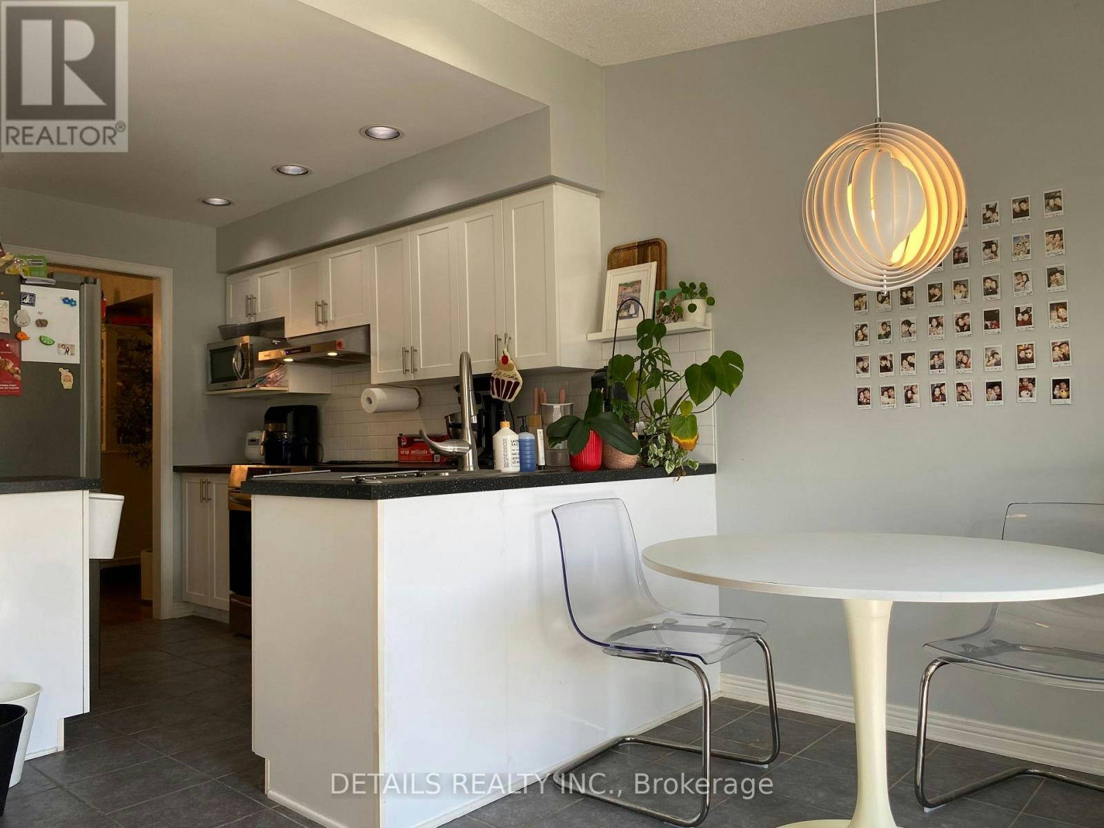 101 Milner Downs Crescent, Ottawa, ON, K2M 2S6 - 10