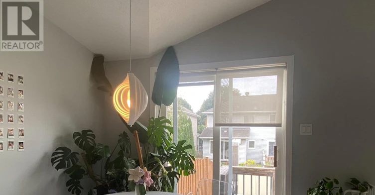 101 Milner Downs Crescent, Ottawa, ON, K2M 2S6 - 9