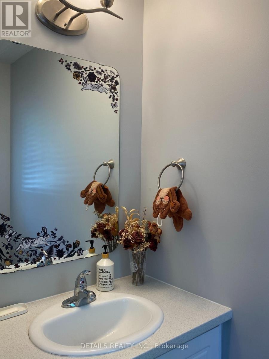 101 Milner Downs Crescent, Ottawa, ON, K2M 2S6 - 11